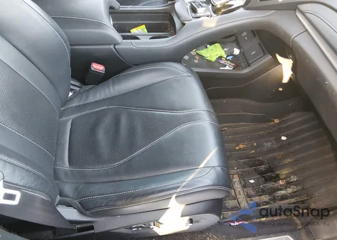 2021 Acura Rdx Technology Package z USA, uszkodzony, nr VIN 5J8TC2H54ML026719